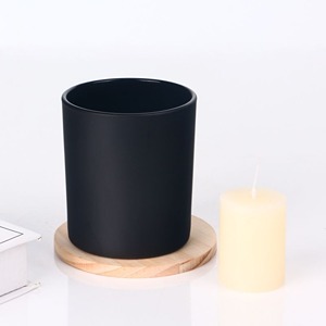 Black-Candle-Vessels-1