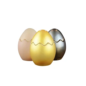 Egg-Shaped-Frosted-Glass-Candle-Jars-0