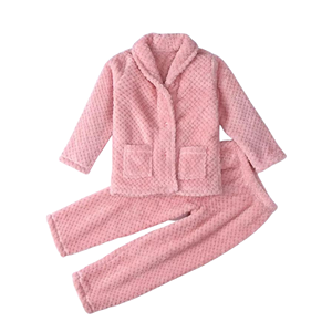 Luxury-Christmas-Sleepwear-1