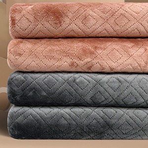 Outdoor-electric-blanket-1