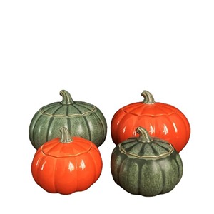 Pumpkin-Shaped-Ceramic-Candle-Jars-1