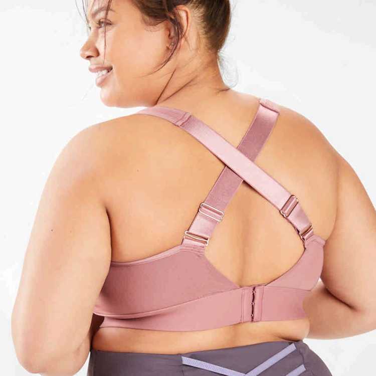 plus-size-sports-bra-2