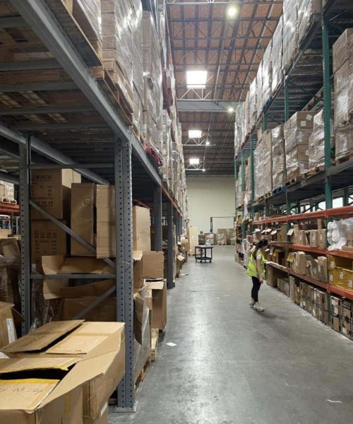 A-look-inside-our-American-warehouse-818x1024